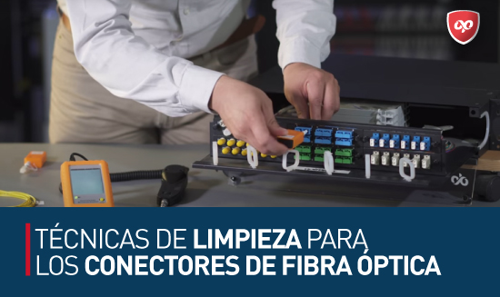 Limpieza para los conectores de fibra óptica